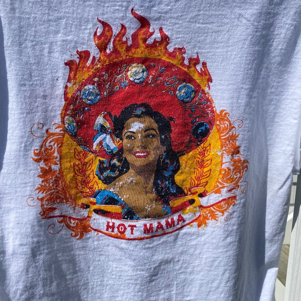 Giladan short sleeve tee Taco Mamacita Hot Mama graphic Medium